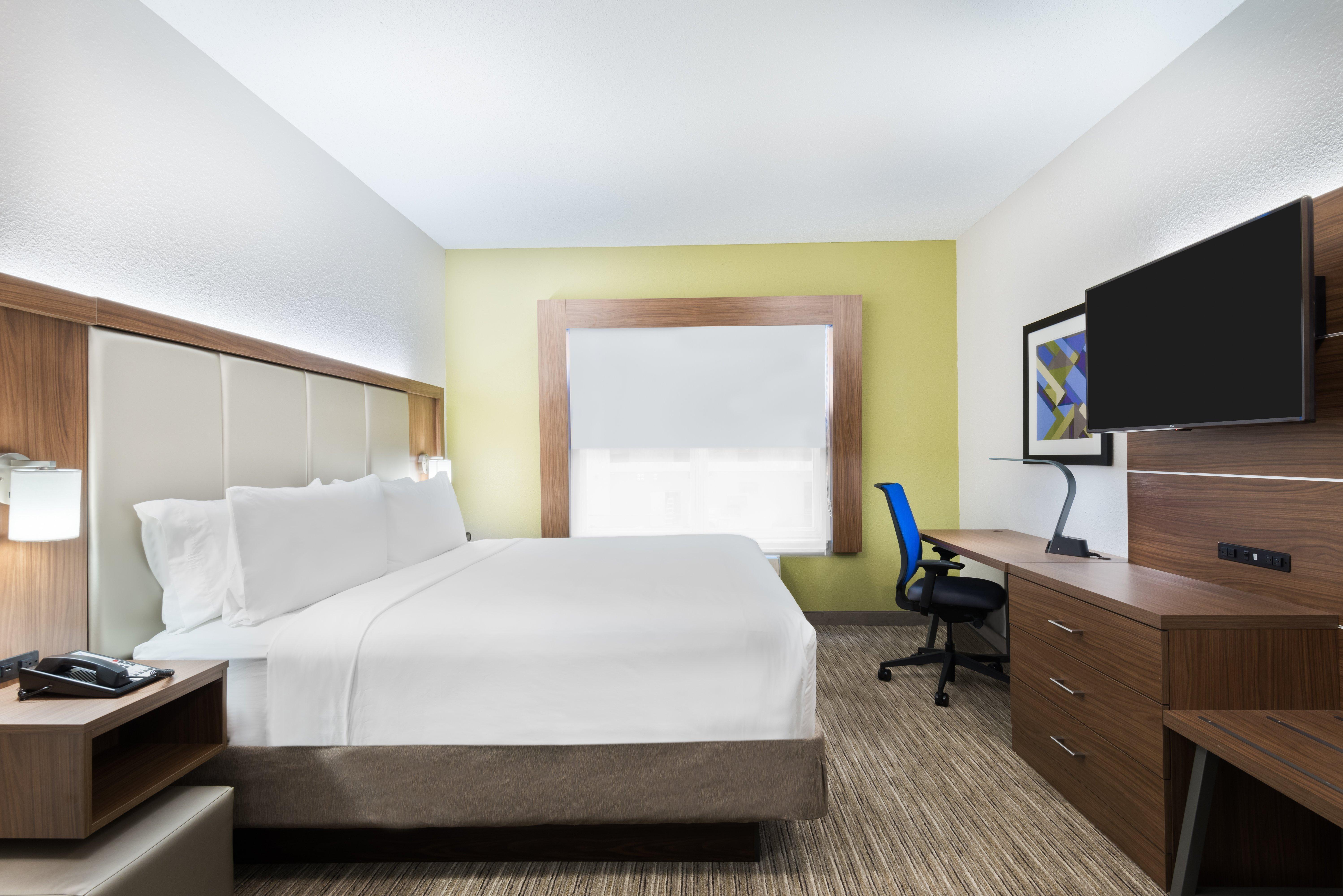 Holiday Inn Express & Suites - Columbus Airport East By Ihg Exterior photo
